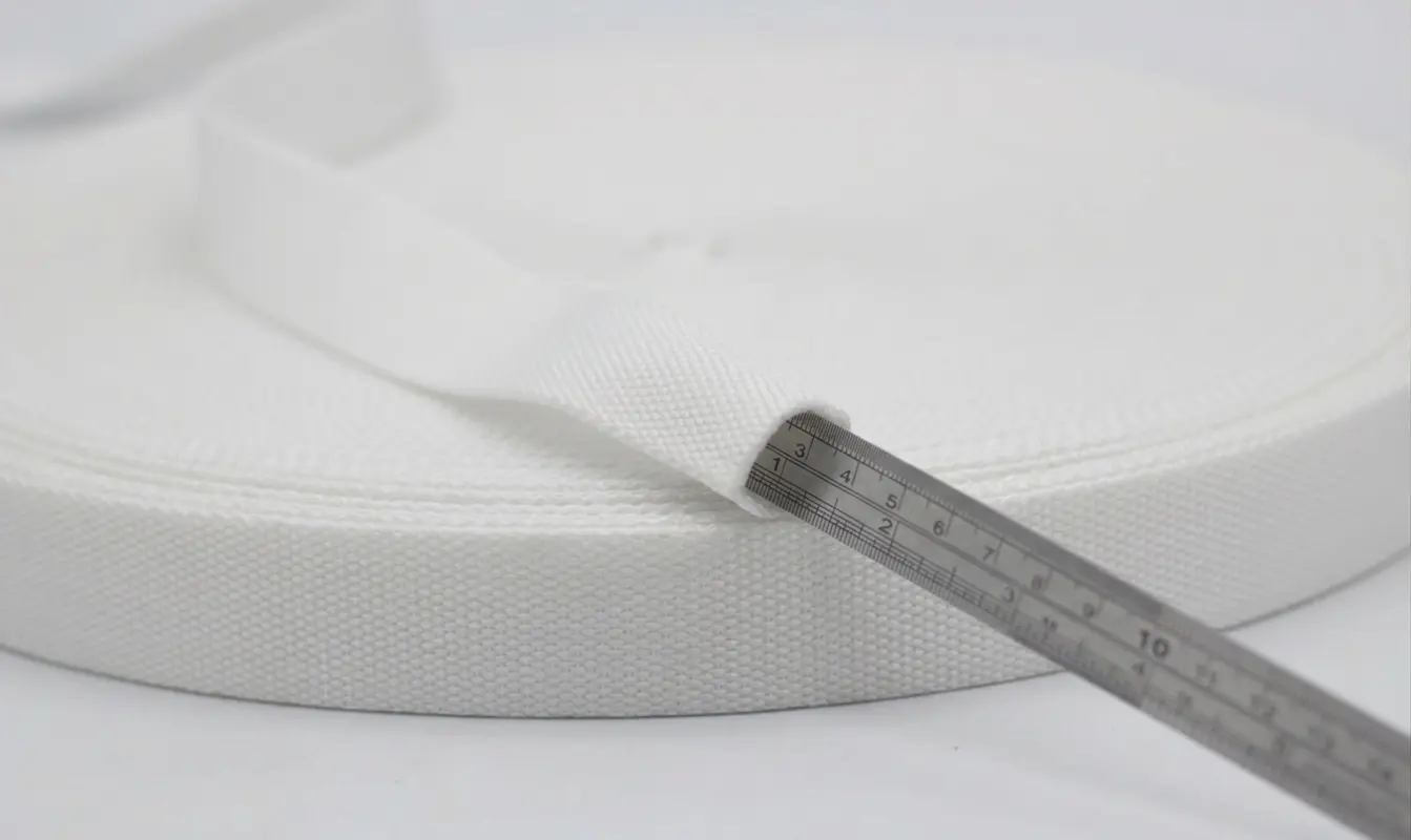Visual comparison: Flat solid woven UHMWPE strap vs. Hollow Tubular UHMWPE webbing.